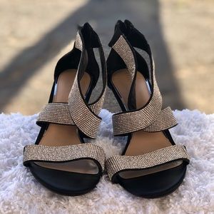 Kelly & Katie Vallata Sandal